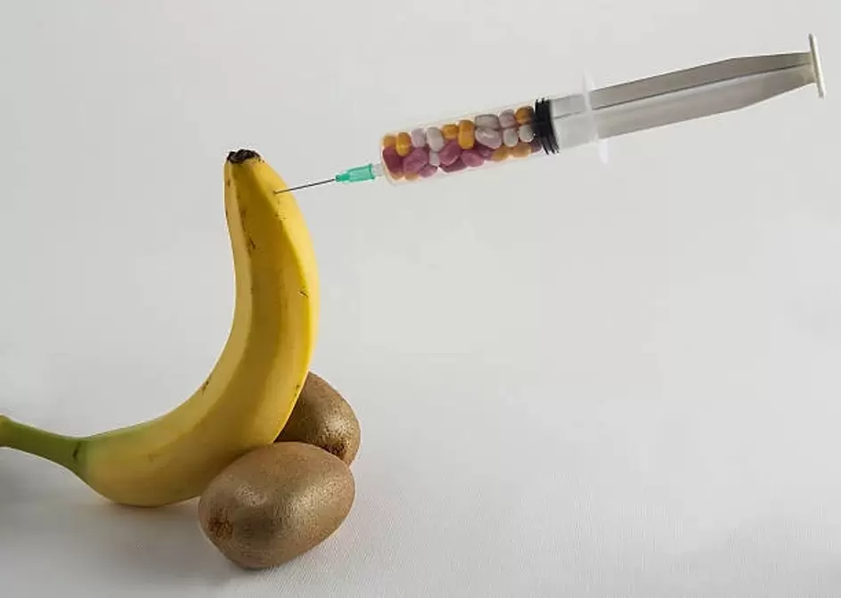 injekční zvětšení penisu na příkladu banánu